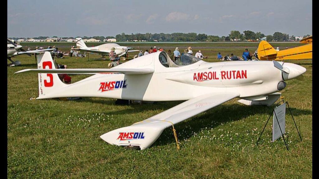 AMSOIL plane